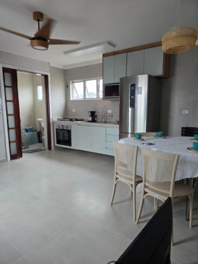 Duplex aconchegante na praia do Tombo!